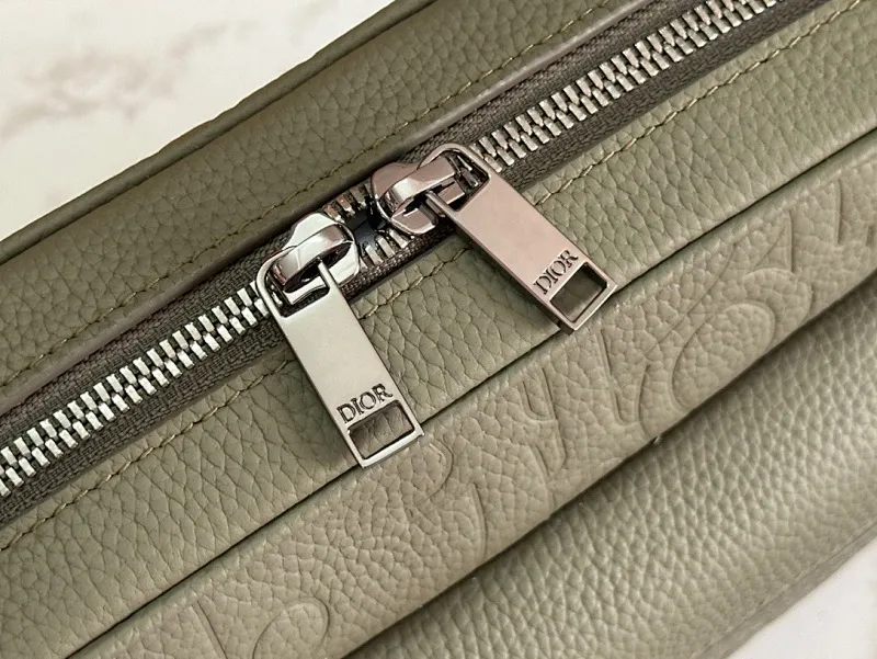 All categories 💚 Top version men’s bags 💚 DIOR 2025 official website new DIOR crossbody bag