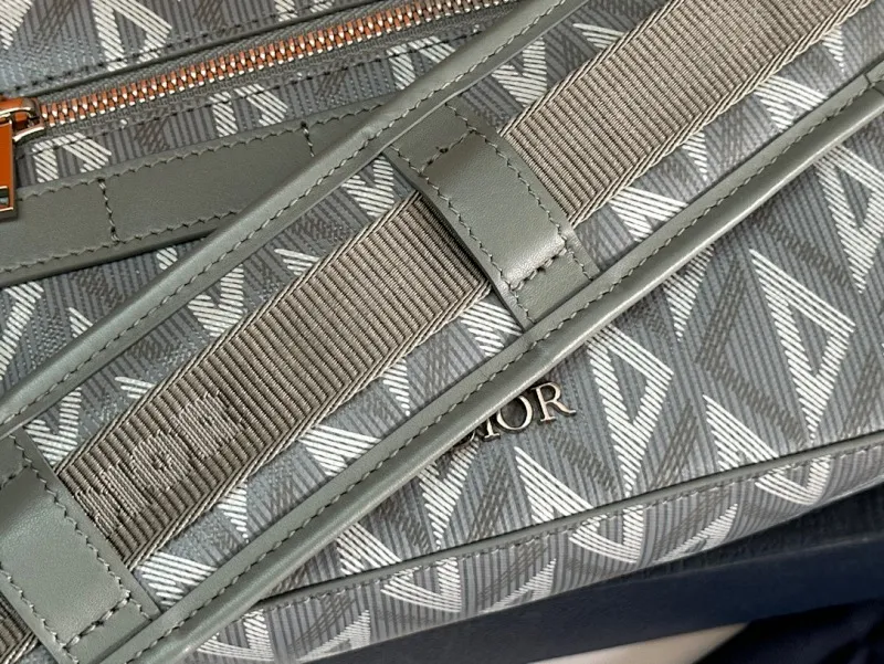 All categories 💚 Top version men’s bags 💚 DIOR 2025 official website new DIOR crossbody bag
