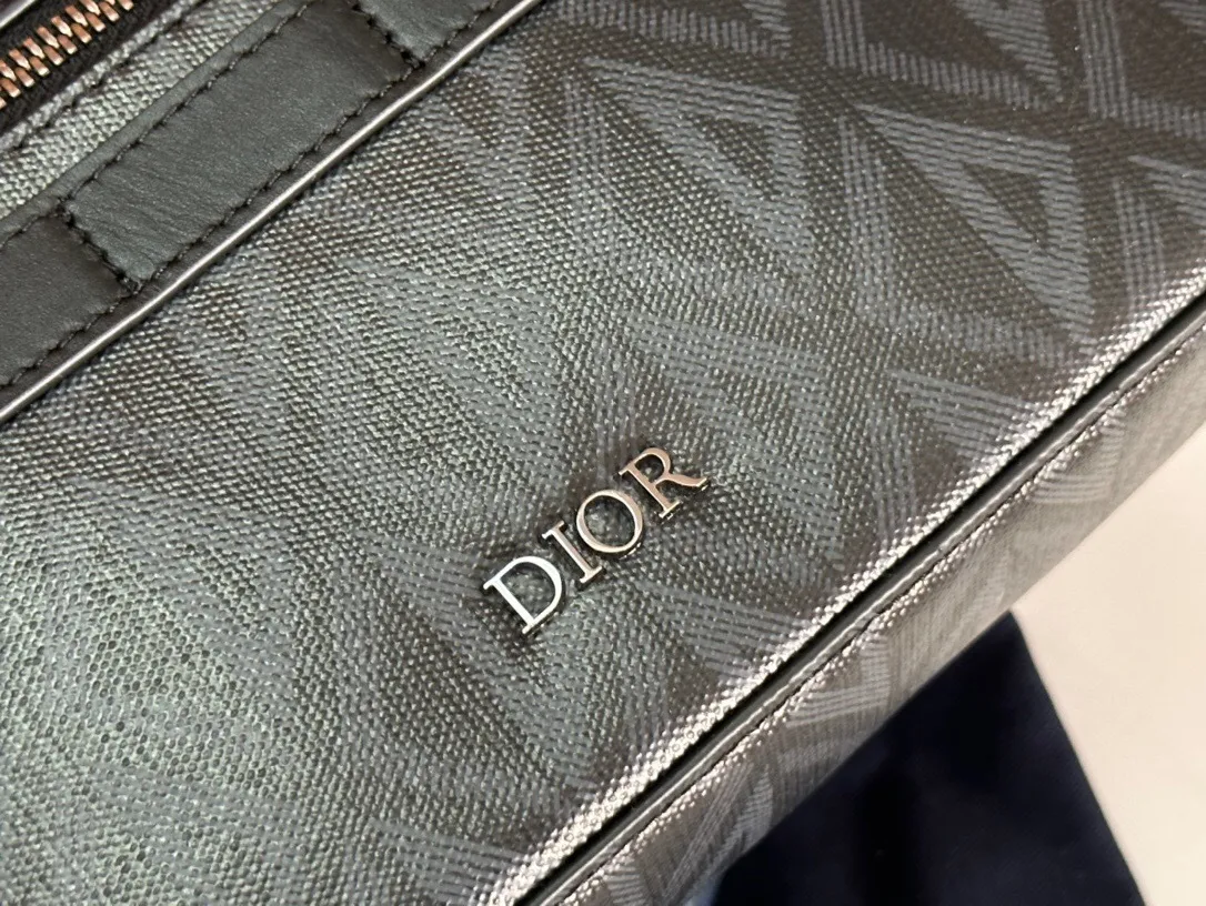 All categories 💚 Top version men’s bags 💚 DIOR 2025 official website new DIOR crossbody bag