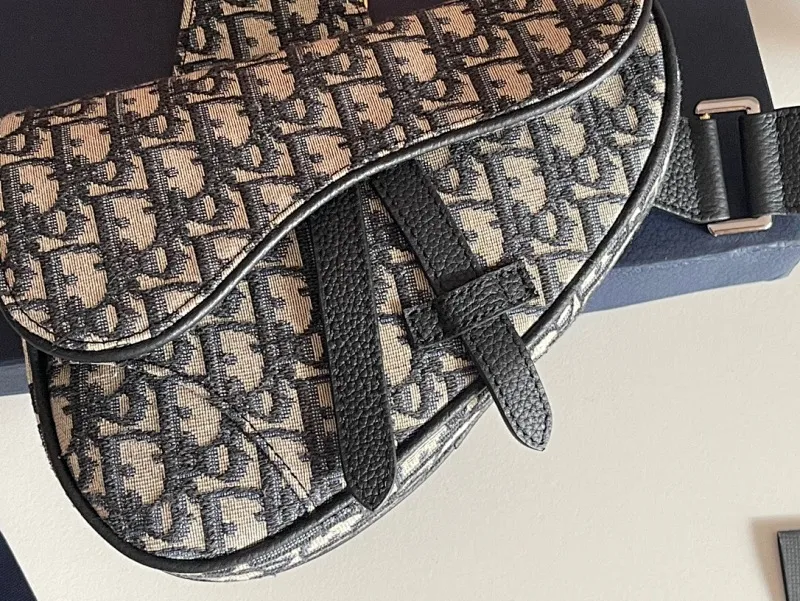 All categories 💚 Top version men’s bags 💚 DIOR 2025 official website new DIOR crossbody bag