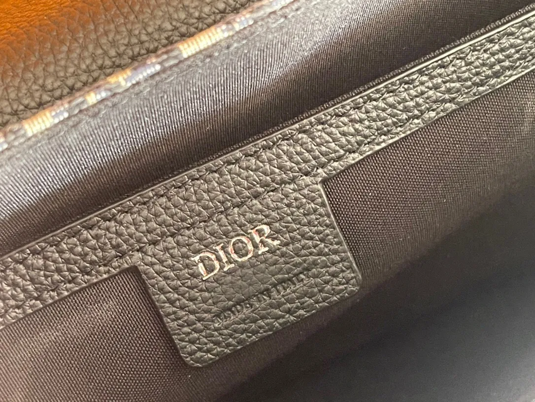 All categories 💚 Top version men’s bags 💚 DIOR 2025 official website new DIOR crossbody bag