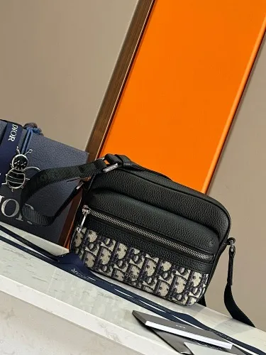 All categories 💚 Top version men’s bags 💚 DIOR 2025 official website new DIOR crossbody bag