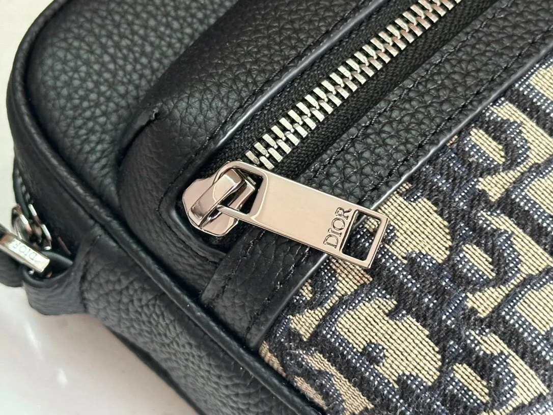 All categories 💚 Top version men’s bags 💚 DIOR 2025 official website new DIOR crossbody bag