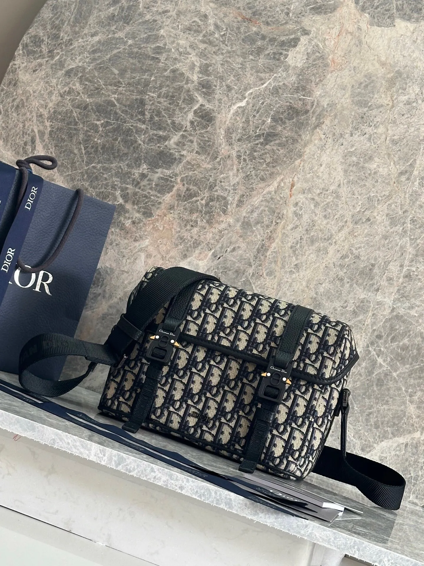 All categories 💚 Top version men’s bags 💚 DIOR 2025 official website new DIOR crossbody bag
