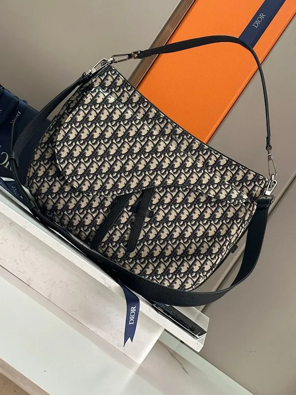 All categories 💚 Top version men’s bags 💚 DIOR 2025 official website new DIOR crossbody bag