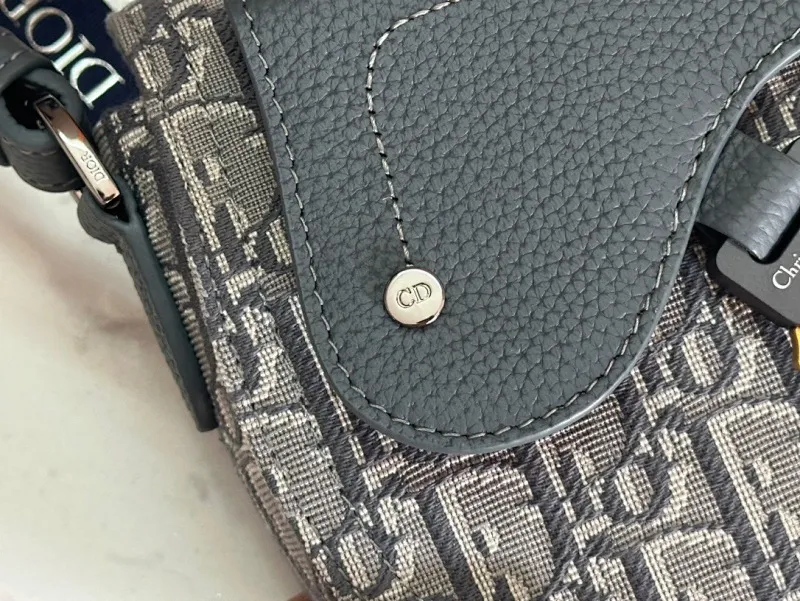 All categories 💚 Top version men’s bags 💚 DIOR 2025 official website new DIOR crossbody bag