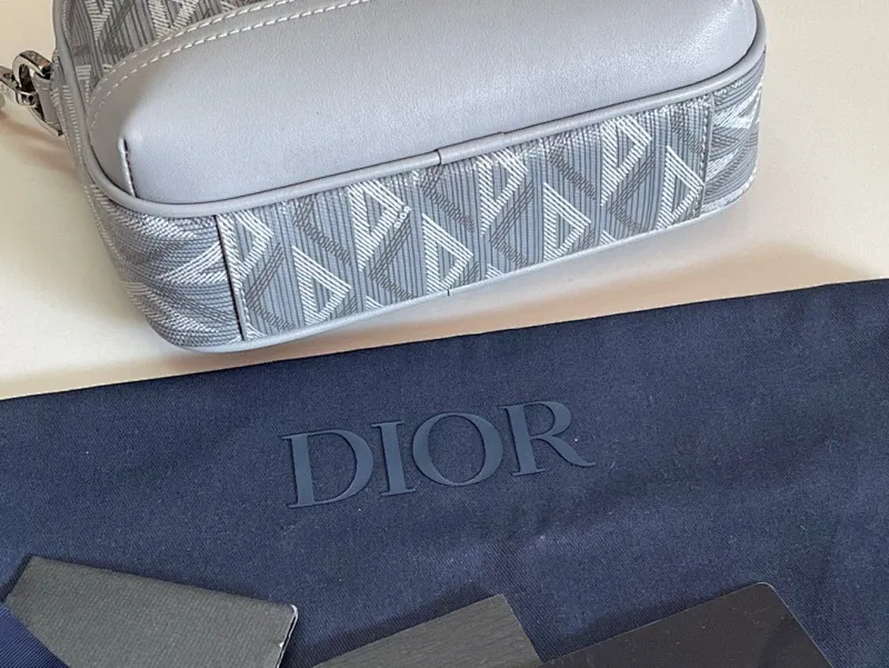 All categories 💚 Top version men’s bags 💚 DIOR 2025 official website new DIOR crossbody bag