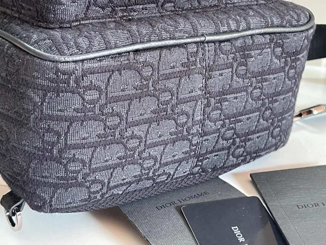 All categories 💚 Top version men’s bags 💚 DIOR 2025 official website new DIOR crossbody bag