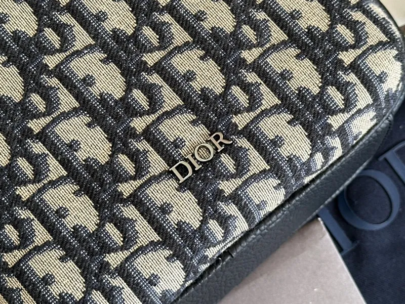 All categories 💚 Top version men’s bags 💚 DIOR 2025 official website new DIOR crossbody bag