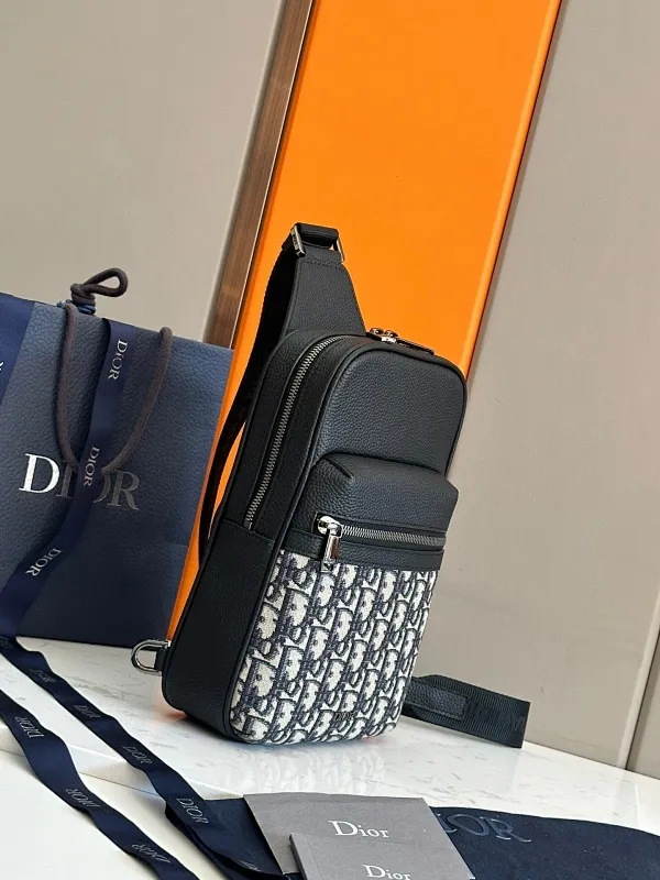 All categories 💚 Top version men’s bags 💚 DIOR 2025 official website new DIOR crossbody bag