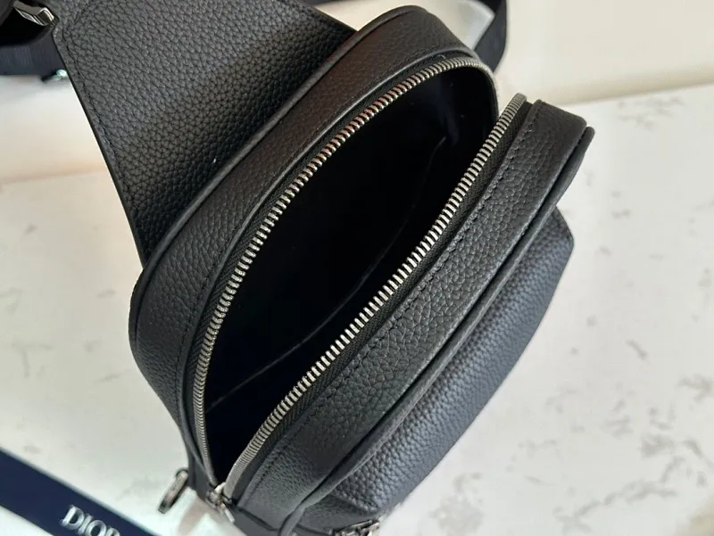 All categories 💚 Top version men’s bags 💚 DIOR 2025 official website new DIOR crossbody bag
