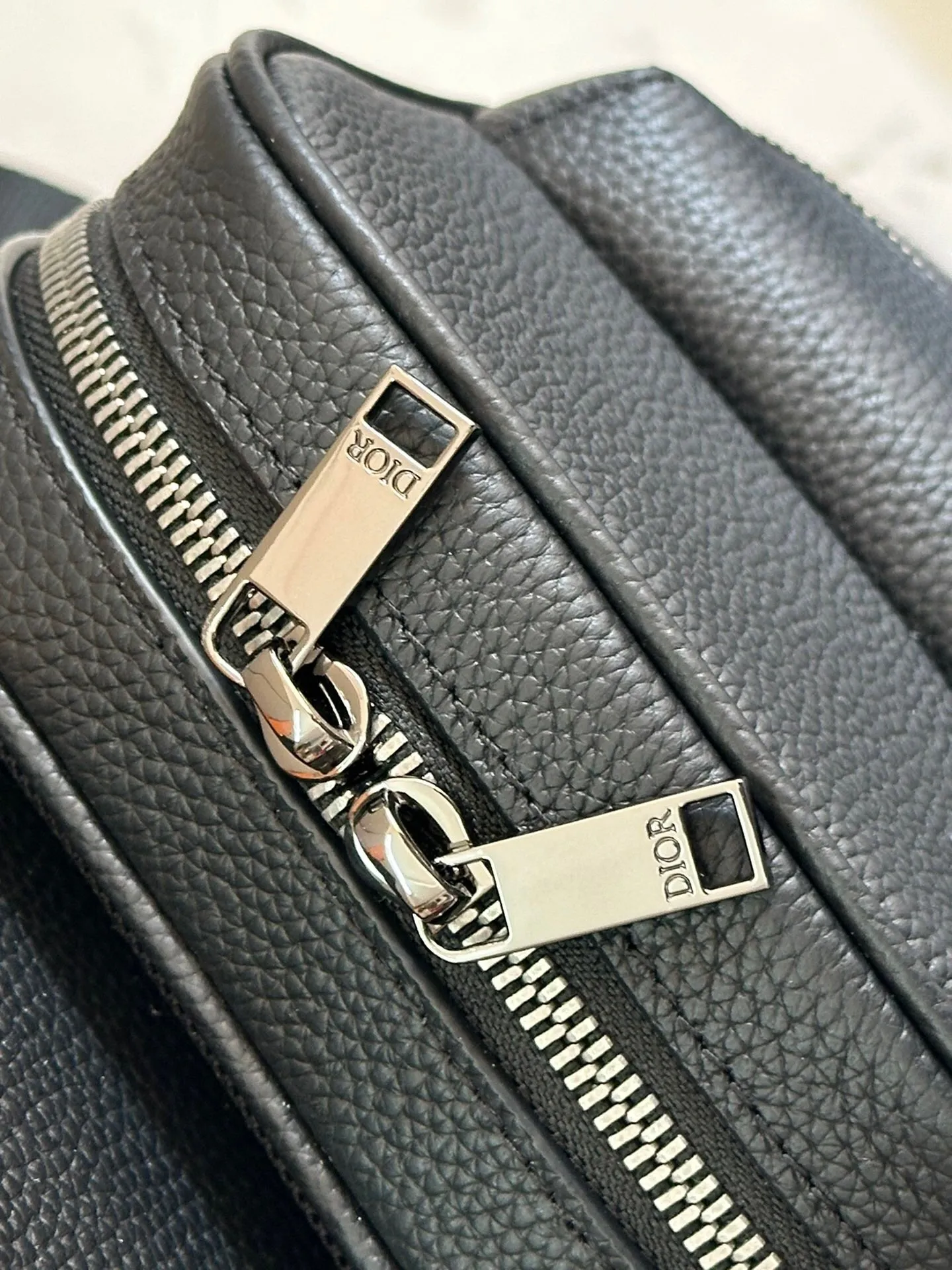 All categories 💚 Top version men’s bags 💚 DIOR 2025 official website new DIOR crossbody bag