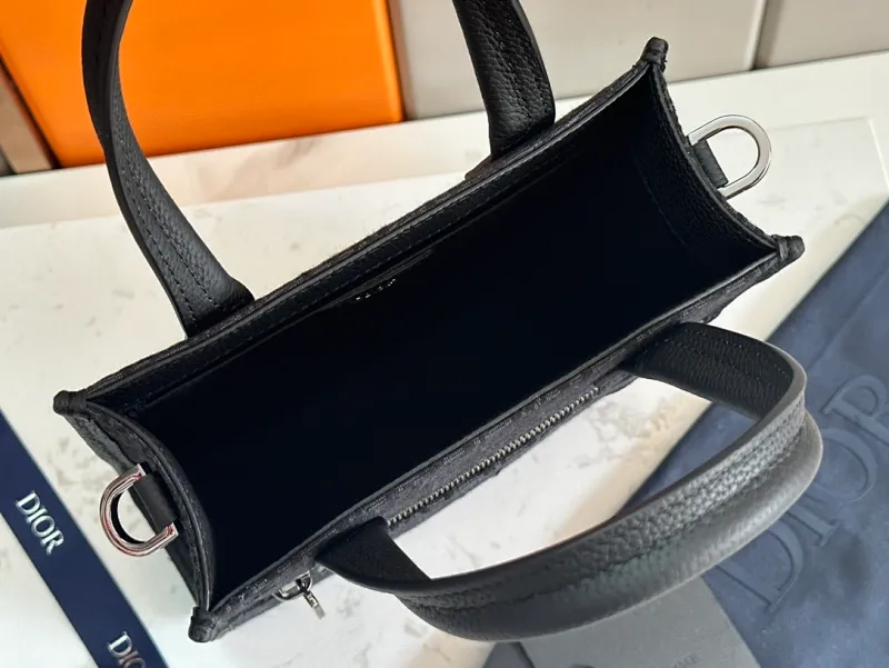 All categories 💚 Top version men’s bags 💚 DIOR 2025 official website new DIOR crossbody bag