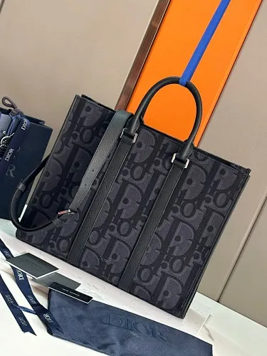 All categories 💚 Top version men’s bags 💚 DIOR 2025 official website new DIOR handbag