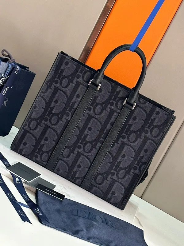 All categories 💚 Top version men’s bags 💚 DIOR 2025 official website new DIOR handbag
