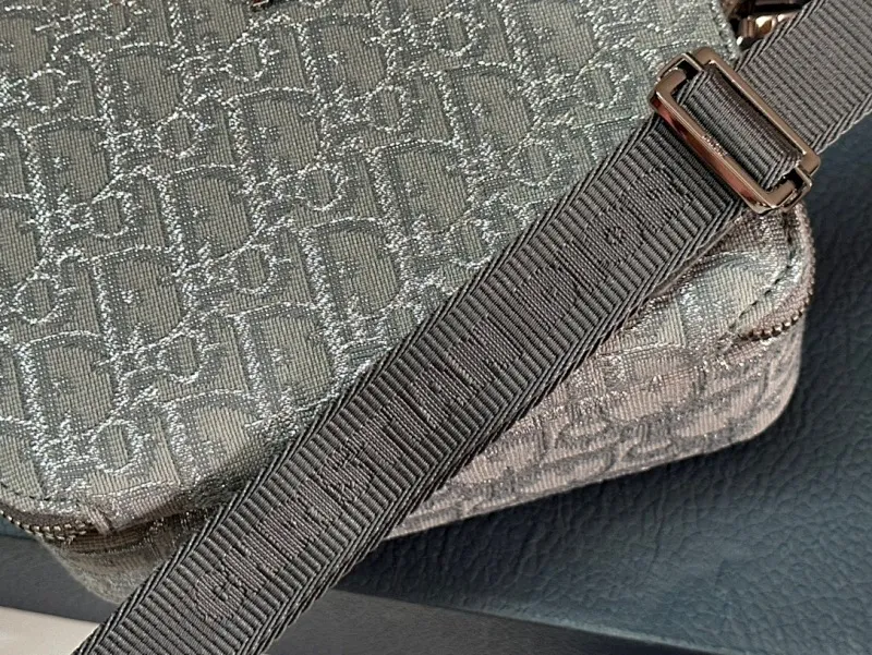 All categories 💚 Top version men’s bags 💚 DIOR 2025 official website new DIOR crossbody bag