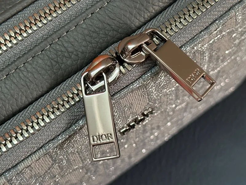 All categories 💚 Top version men’s bags 💚 DIOR 2025 official website new DIOR crossbody bag
