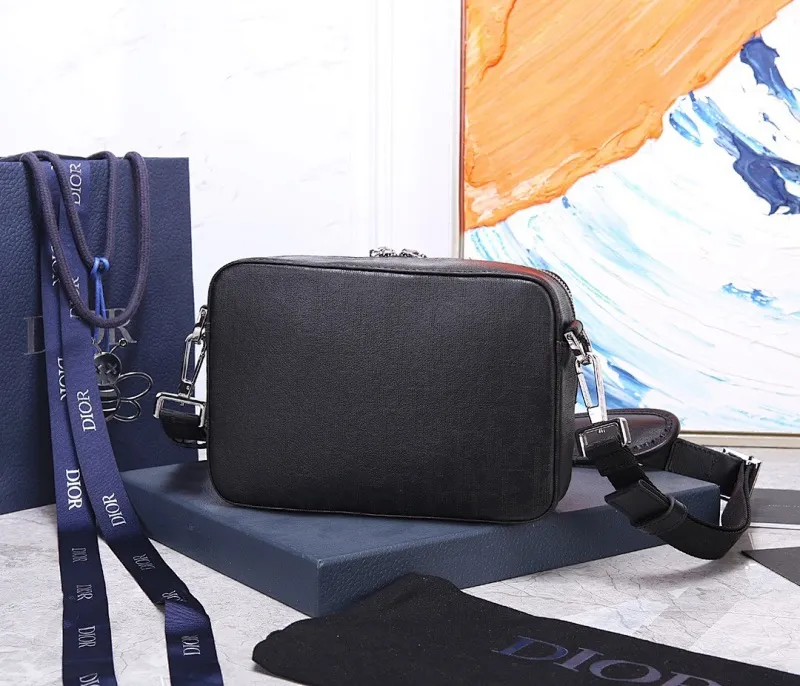 All categories 💚 Top version men’s bags 💚 DIOR 2025 official website new DIOR crossbody bag