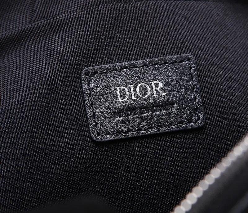 All categories 💚 Top version men’s bags 💚 DIOR 2025 official website new DIOR crossbody bag