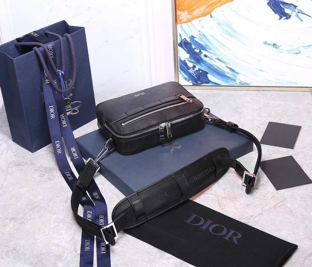 All categories 💚 Top version men’s bags 💚 DIOR 2025 official website new DIOR crossbody bag