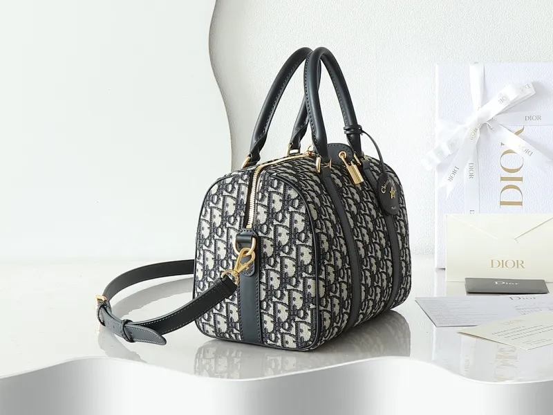 All categories 💚 Top version men’s bags 💚 DIOR 2025 official website new DIOR crossbody bag