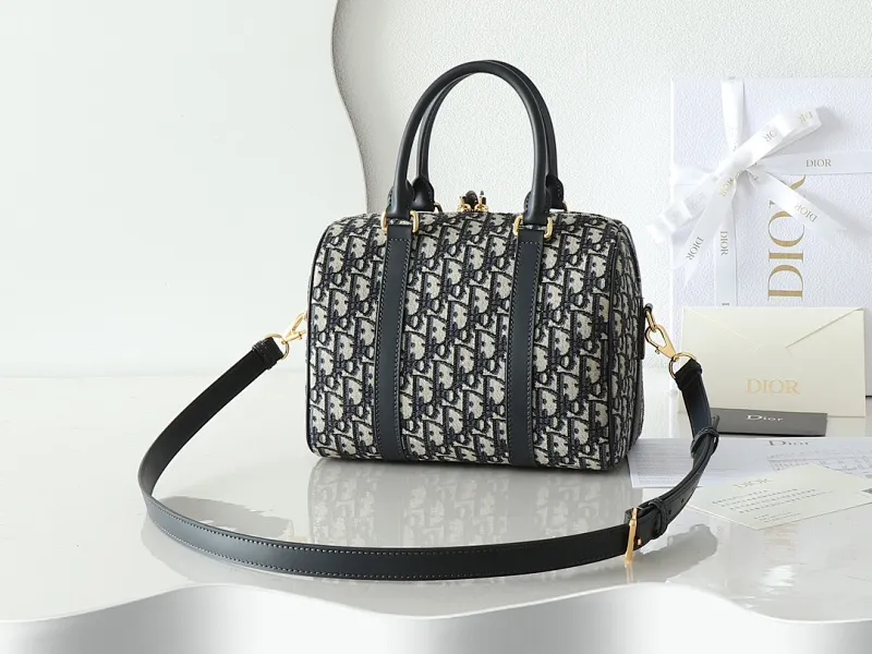 All categories 💚 Top version men’s bags 💚 DIOR 2025 official website new DIOR crossbody bag