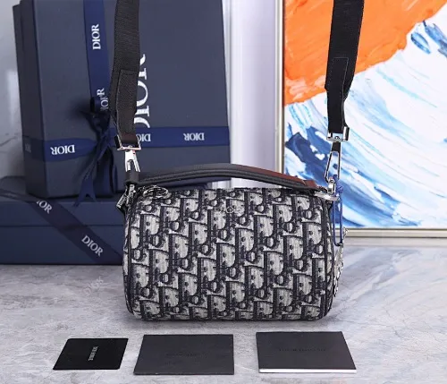 All categories 💚 Top version men’s bags 💚 DIOR 2025 official website new DIOR crossbody bag