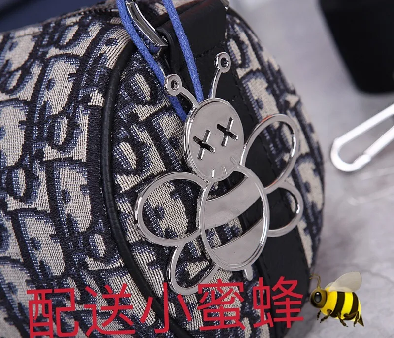 All categories 💚 Top version men’s bags 💚 DIOR 2025 official website new DIOR crossbody bag