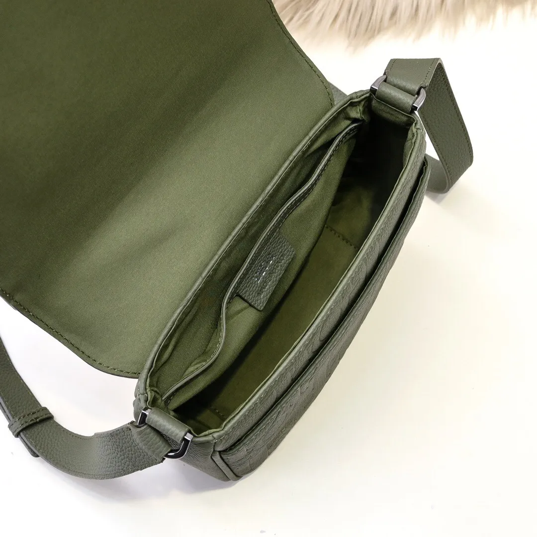 All categories 💚 Top version men’s bags 💚 DIOR 2025 official website new DIOR crossbody bag