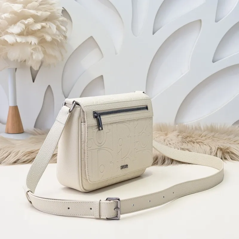 All categories 💚 Top version men’s bags 💚 DIOR 2025 official website new DIOR crossbody bag