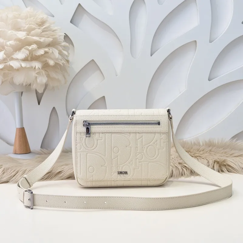 All categories 💚 Top version men’s bags 💚 DIOR 2025 official website new DIOR crossbody bag