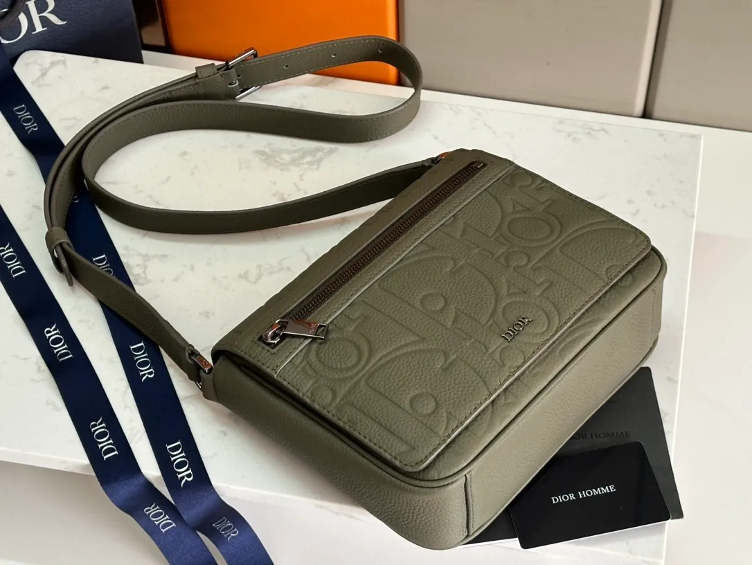 All categories 💚 Top version men’s bags 💚 DIOR 2025 official website new DIOR crossbody bag