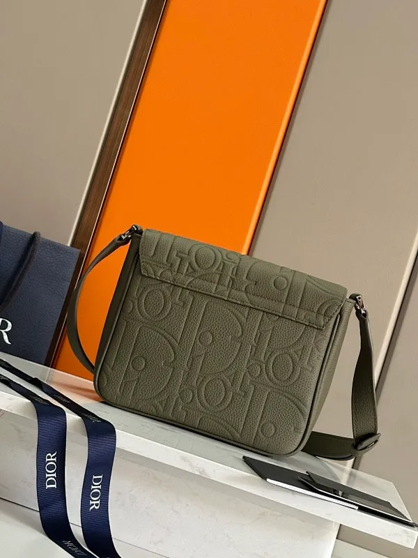 All categories 💚 Top version men’s bags 💚 DIOR 2025 official website new DIOR crossbody bag