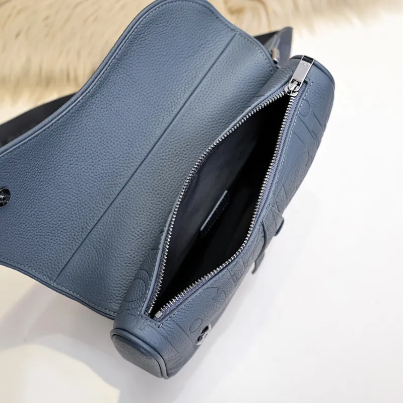 All categories 💚 Top version men’s bags 💚 DIOR 2025 official website new DIOR crossbody bag