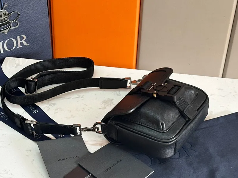 All categories 💚 Top version men’s bags 💚 DIOR 2025 official website new DIOR crossbody bag