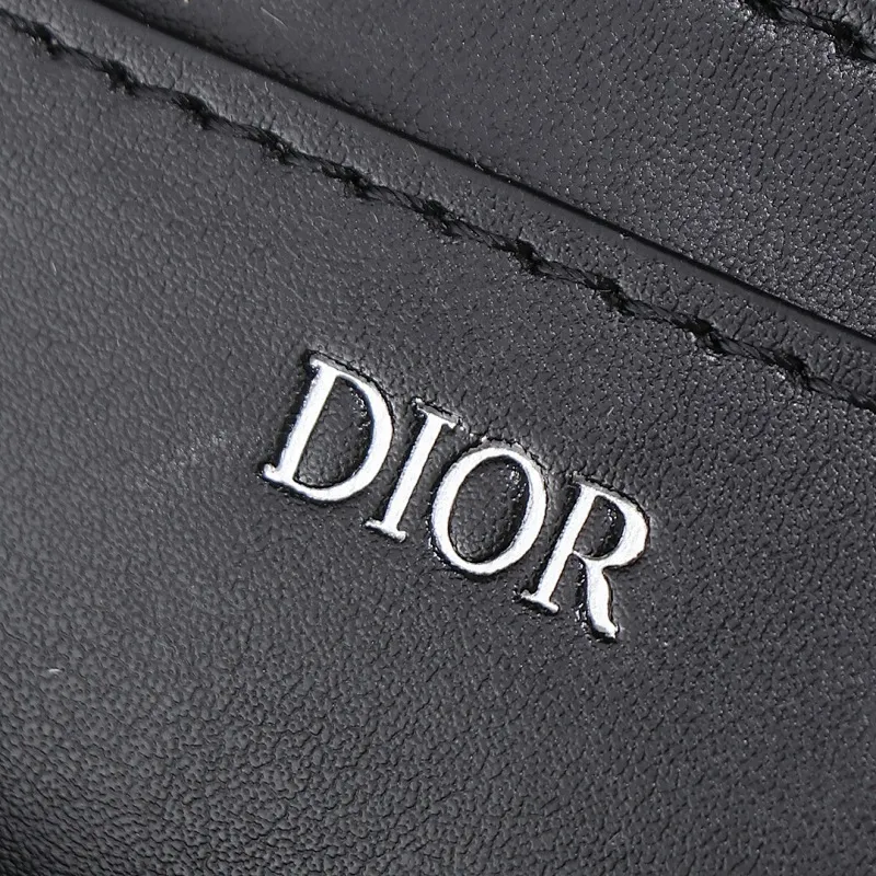 All categories 💚 Top version men’s bags 💚 DIOR 2025 official website new DIOR toiletry bag