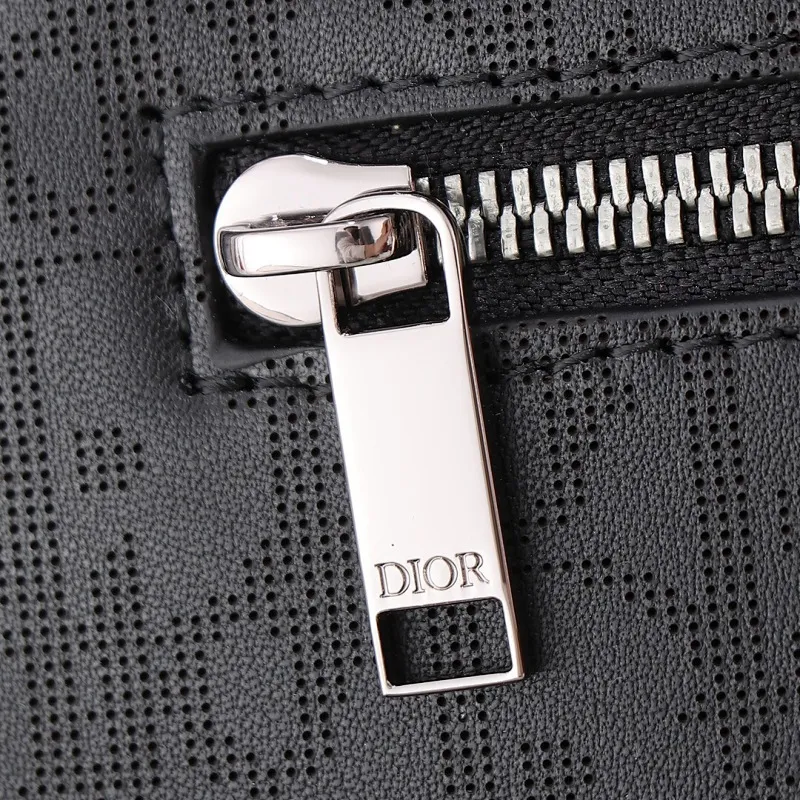 All categories 💚 Top version men’s bags 💚 DIOR 2025 official website new DIOR toiletry bag