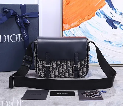 All categories 💚 Top version men’s bags 💚 DIOR 2025 official website new DIOR crossbody bag