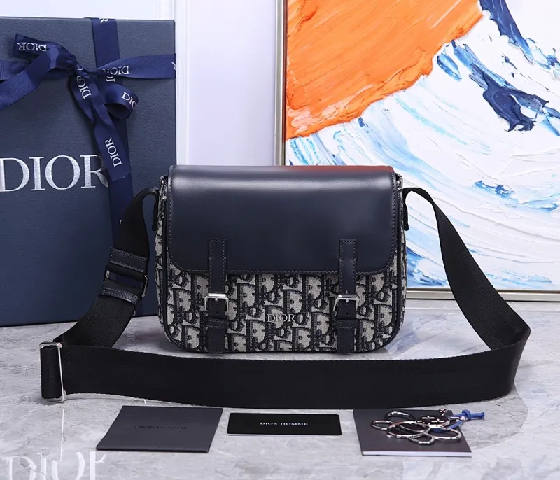 All categories 💚 Top version men’s bags 💚 DIOR 2025 official website new DIOR crossbody bag