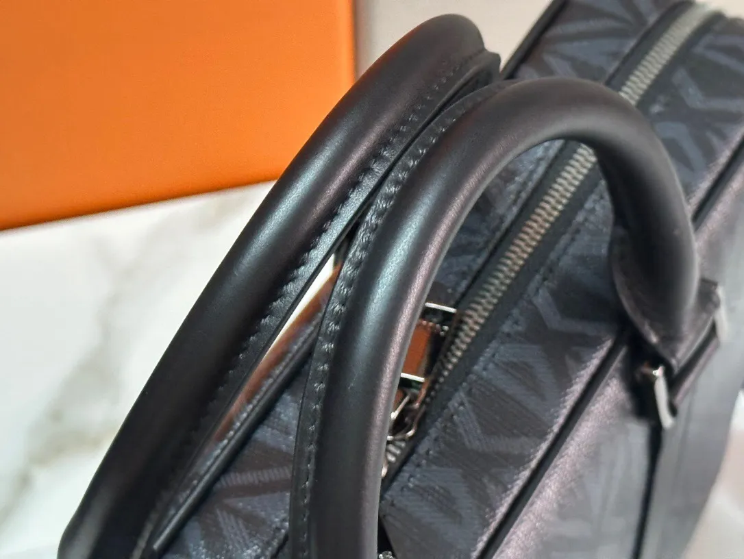 All categories 💚 Top version men’s bags 💚 DIOR 2025 official website new DIOR briefcase
