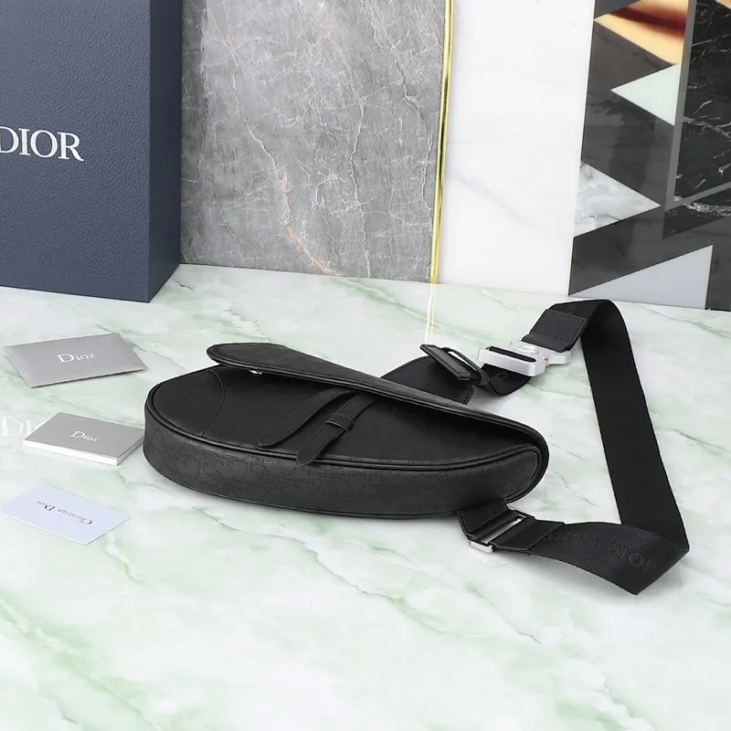 All categories 💚 Top version men’s bags 💚 DIOR 2025 official website new DIOR crossbody bag