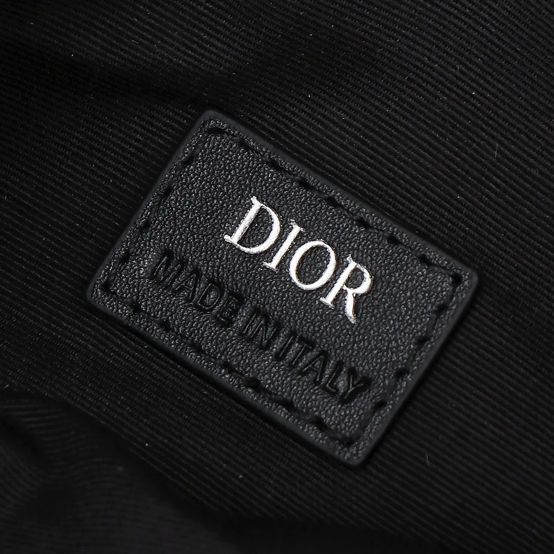 All categories 💚 Top version men’s bags 💚 DIOR 2025 official website new DIOR crossbody bag