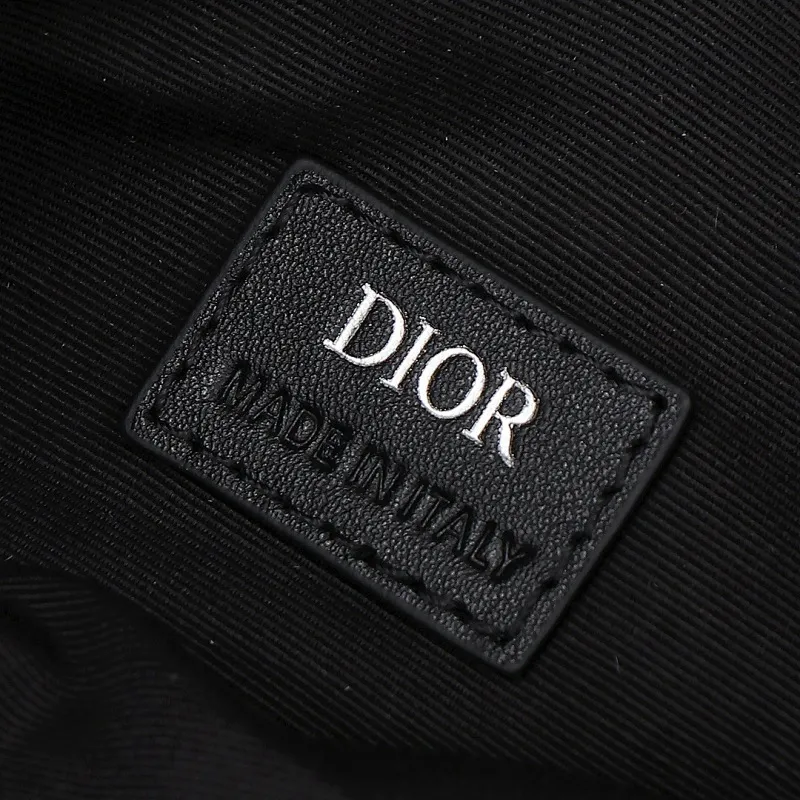 All categories 💚 Top version men’s bags 💚 DIOR 2025 official website new DIOR crossbody bag