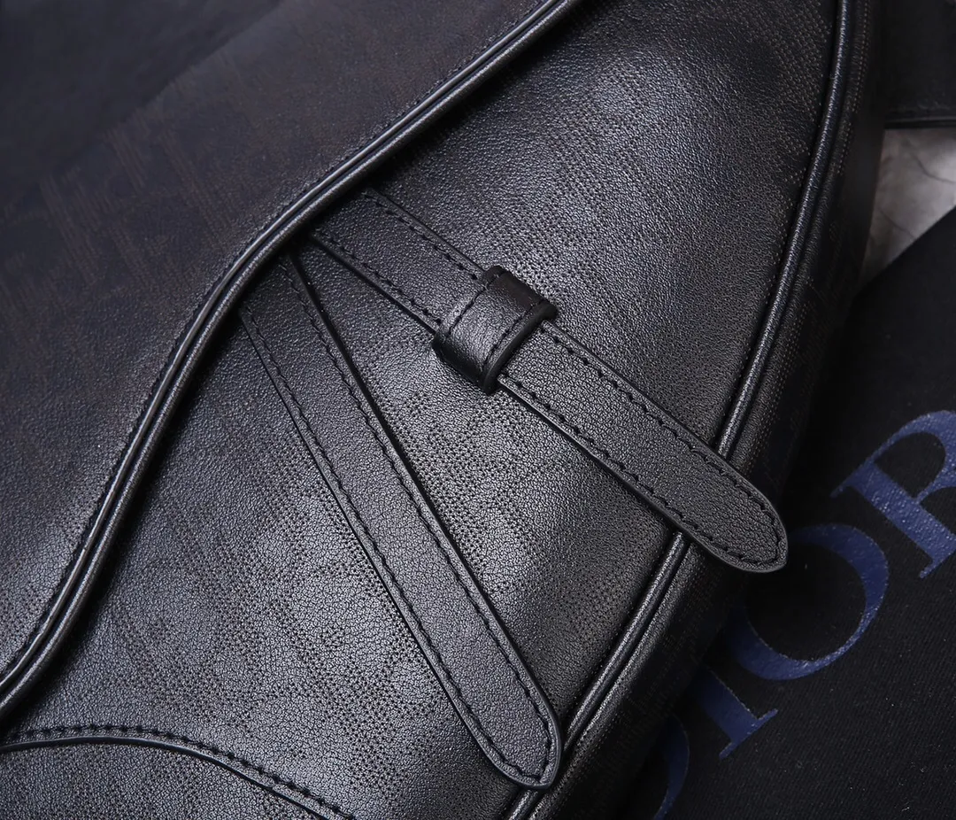 All categories 💚 Top version men’s bags 💚 DIOR 2025 official website new DIOR crossbody bag