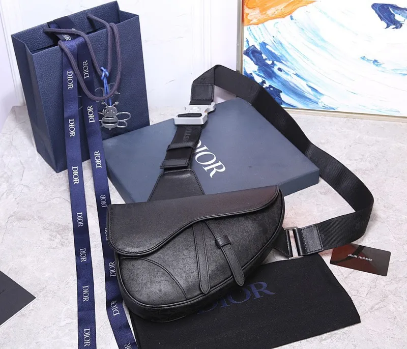 All categories 💚 Top version men’s bags 💚 DIOR 2025 official website new DIOR crossbody bag