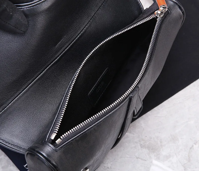 All categories 💚 Top version men’s bags 💚 DIOR 2025 official website new DIOR crossbody bag