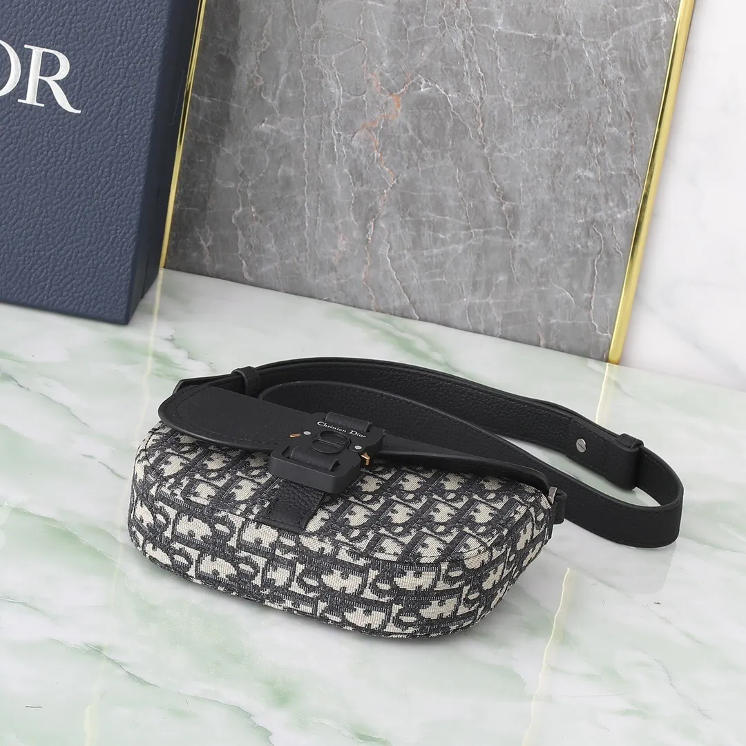 All categories 💚 Top version men’s bags 💚 DIOR 2025 official website new DIOR crossbody bag