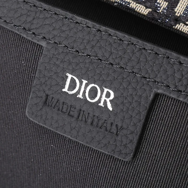 All categories 💚 Top version men’s bags 💚 DIOR 2025 official website new DIOR crossbody bag