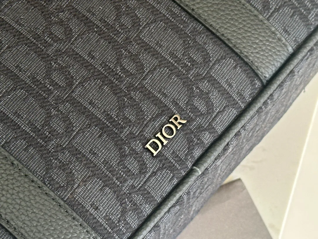 All categories 💚 Top version men’s bags 💚 DIOR 2025 official website new DIOR briefcase