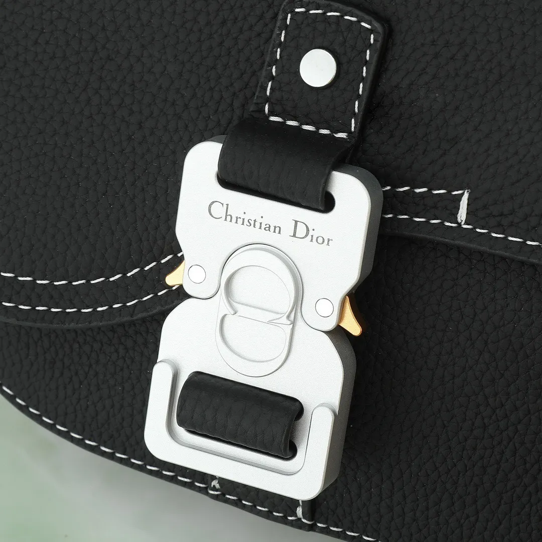 All categories 💚 Top version men’s bags 💚 DIOR 2025 official website new DIOR crossbody bag